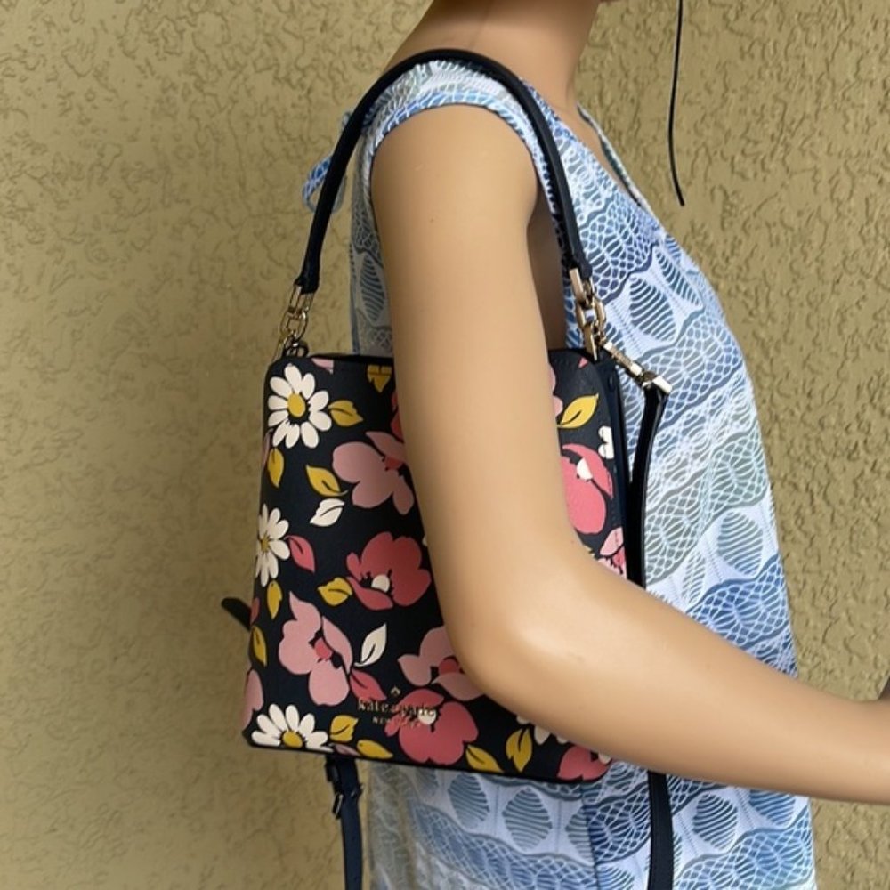 Kate Spade Darcy Small Bucket Bag Road Trip Floral Blue Multi - Picture 11 of 16